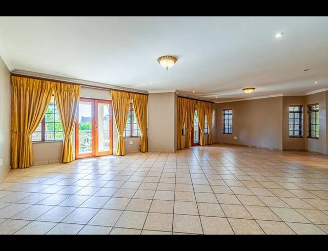 4 BEDROOM HOUSE FOR SALE IN BEDFORDVIEW